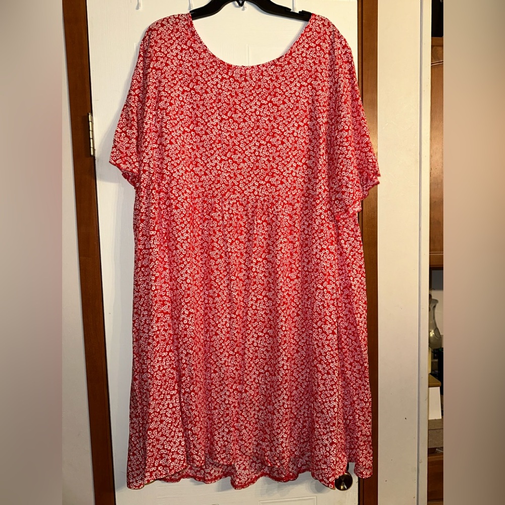 Emery Rose Floral Dress